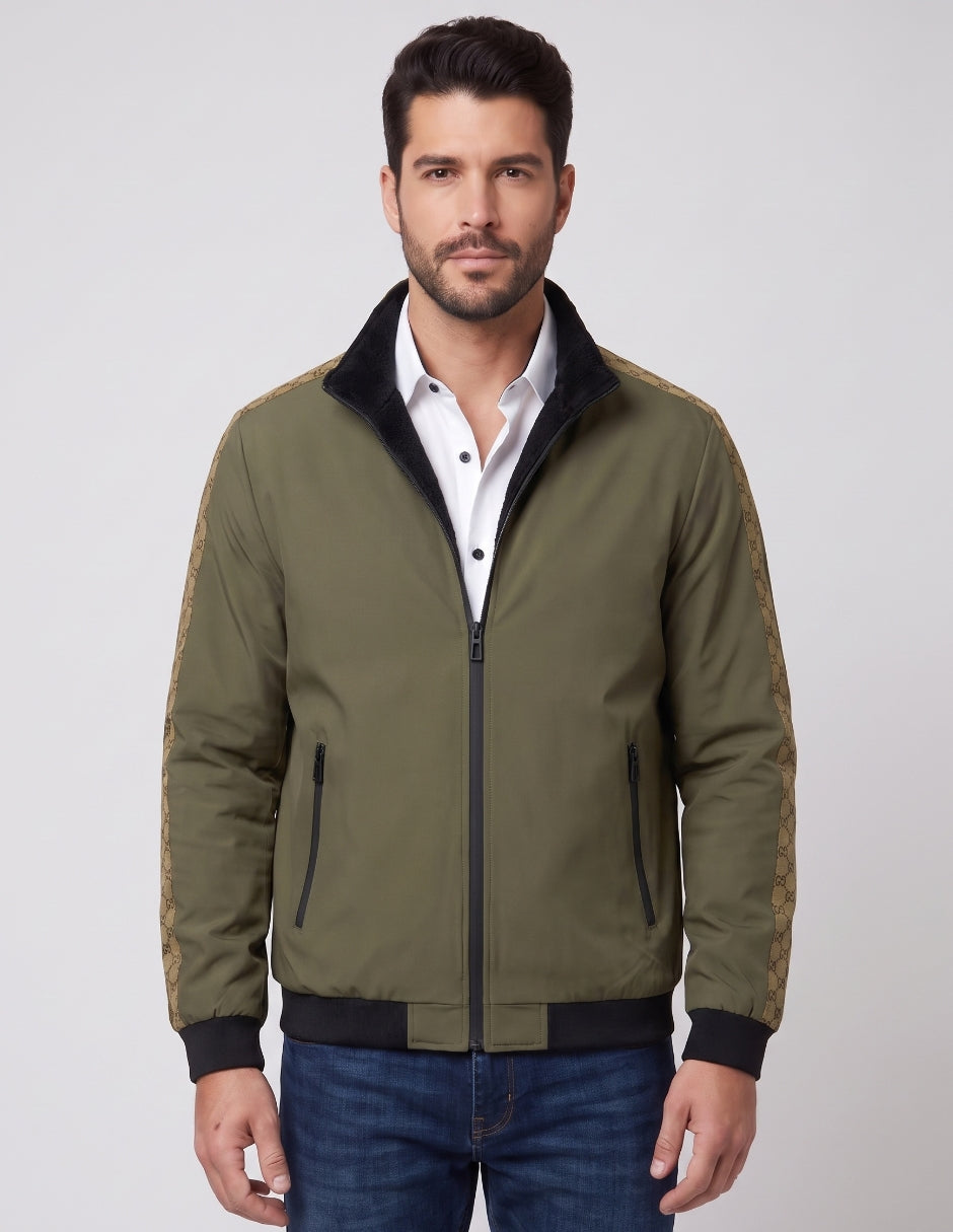 Chamarra Zip con Detalle en Mangas