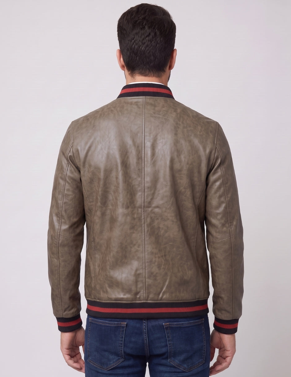 Chamarra Bomber Detalle Contraste