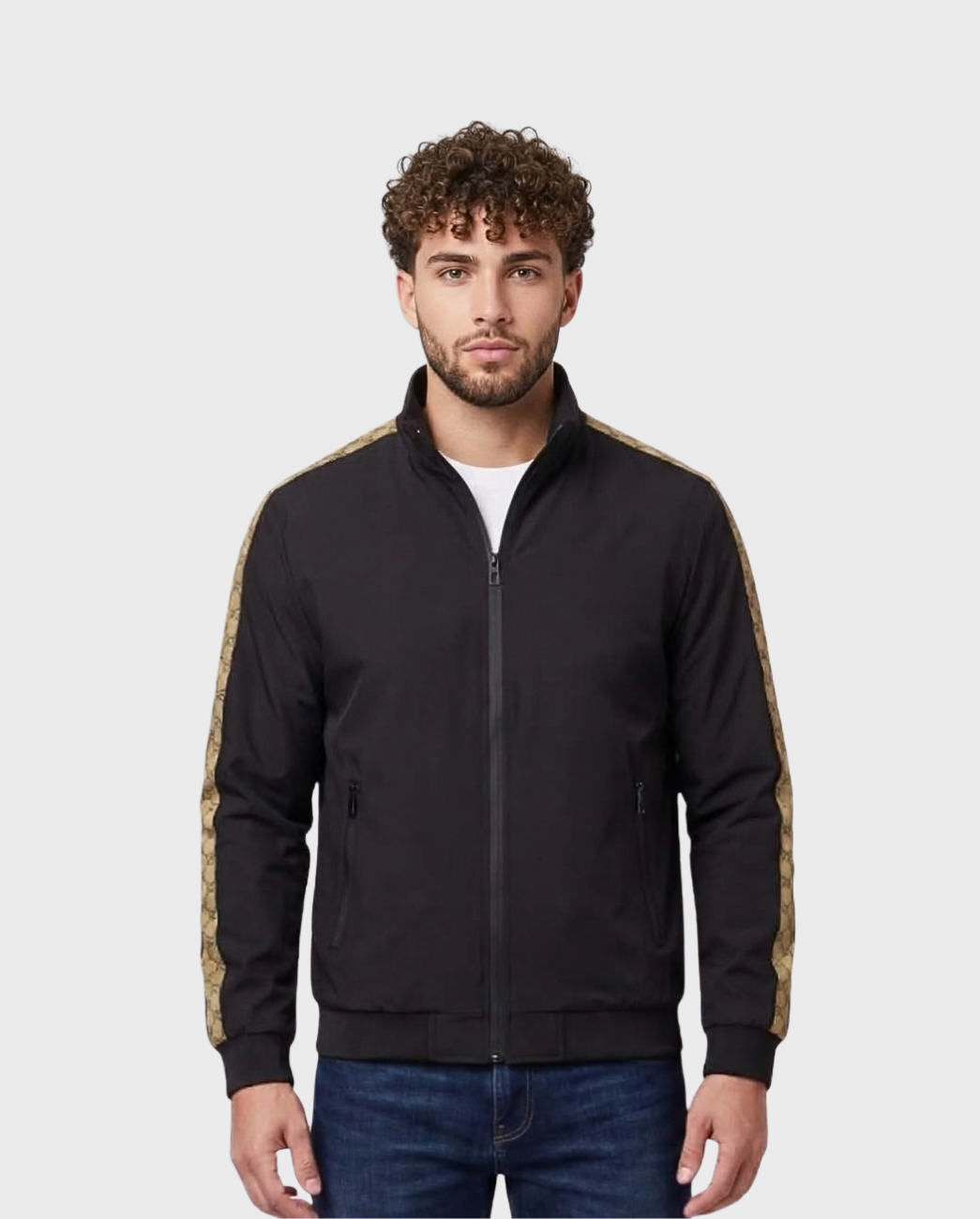 Chamarra Zip con Detalle en Mangas